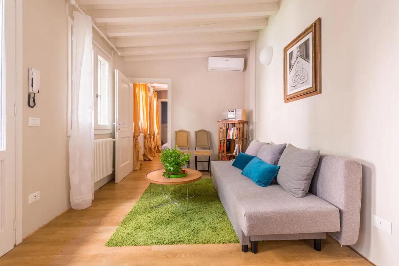 Boutique Apartment With Private Rooms And Garden Oasis ฟลอเรนซ์ ภายนอก รูปภาพ