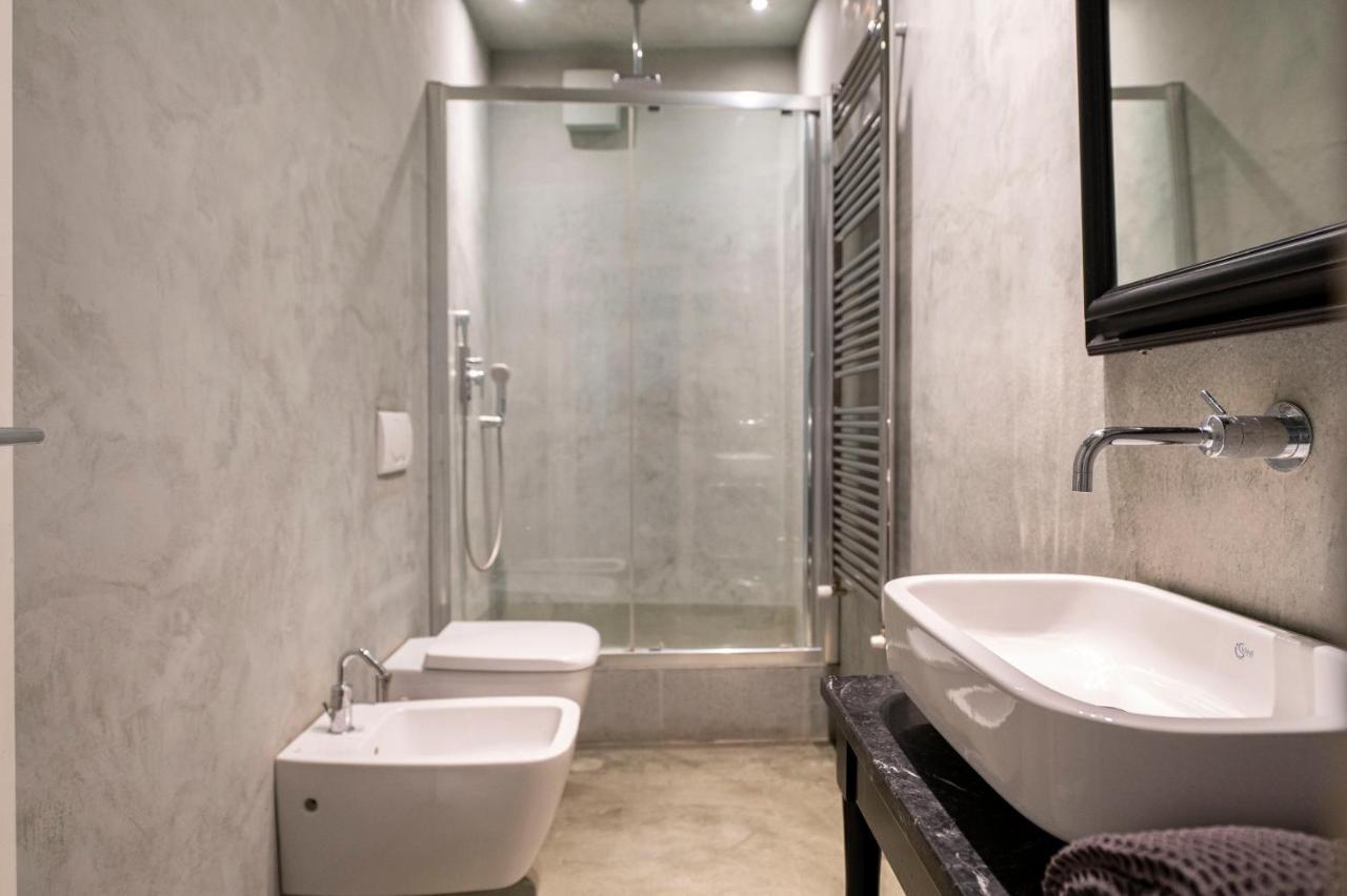 Boutique Apartment With Private Rooms And Garden Oasis ฟลอเรนซ์ ภายนอก รูปภาพ